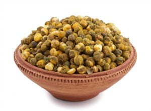 Wellhealthorganic.com:10-benefits-of-eating-roasted-gram