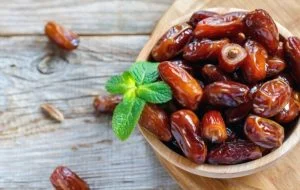 wellhealthorganic.com/know-about-the-health-benefits-of-dates-in-hindi